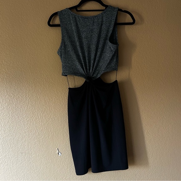 DIVIDED H&M Black & Gray Knot Cut Out Dress - Size Small - New With Tags - Picture 3 of 6